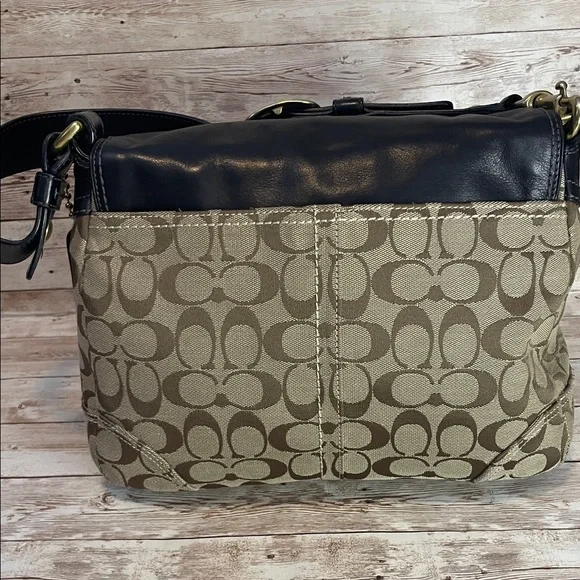 Vintage Coach Bleecker Bag - Picture 3 of 14